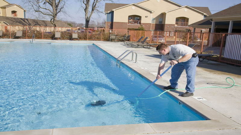 The Best Way To Properly Maintain Jacuzzis In Houston All Season Long