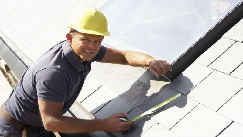 Choose Roofing that Meets Your High Standards from a First Rate Contractor